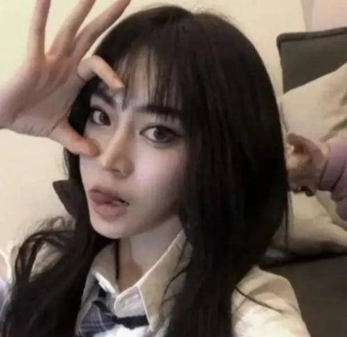 吃瓜女网红头像高清,揭秘吃瓜女网红高清头像背后的魅力