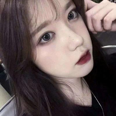 吃瓜网红照片高清图片